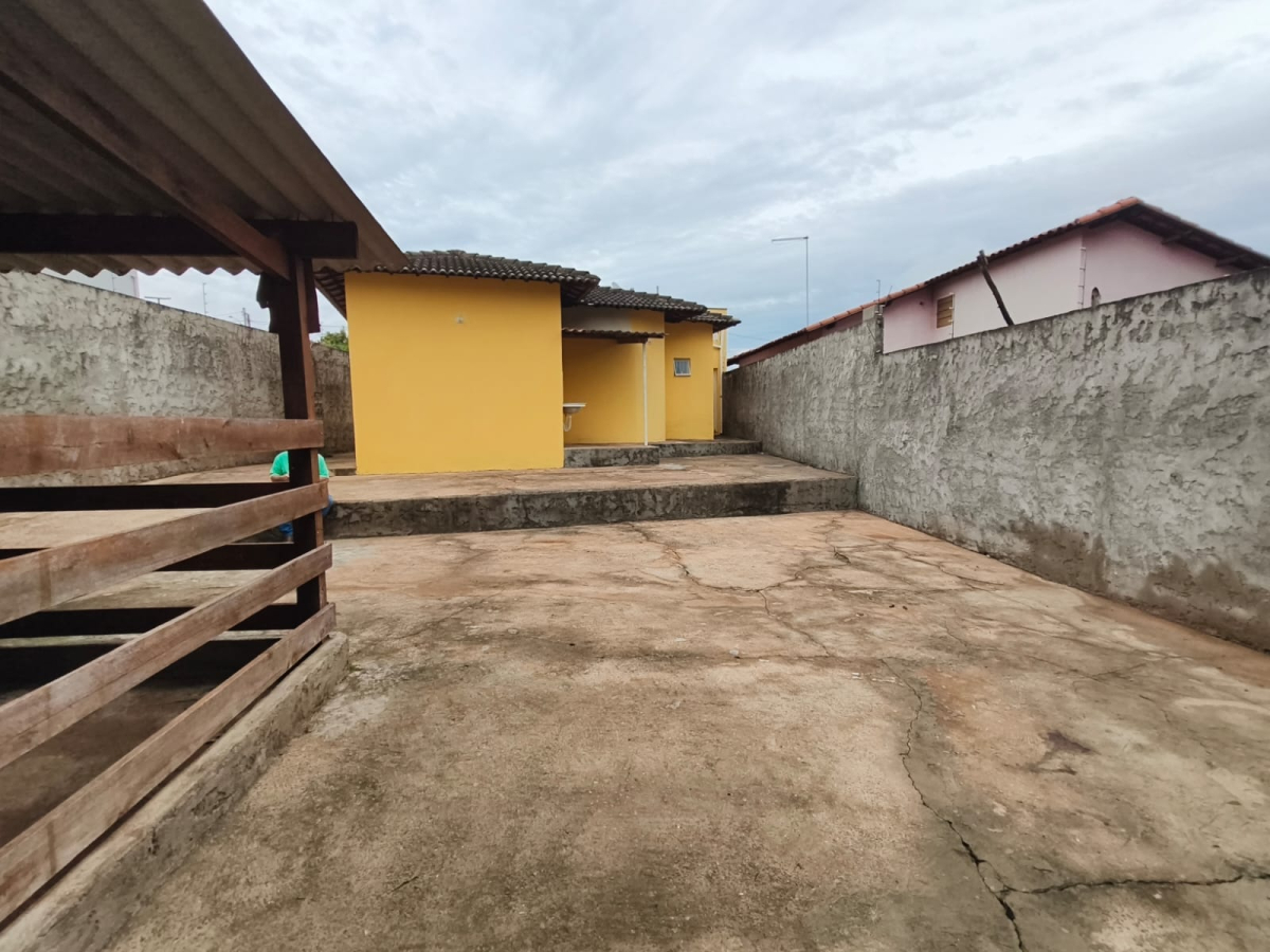 área fundos