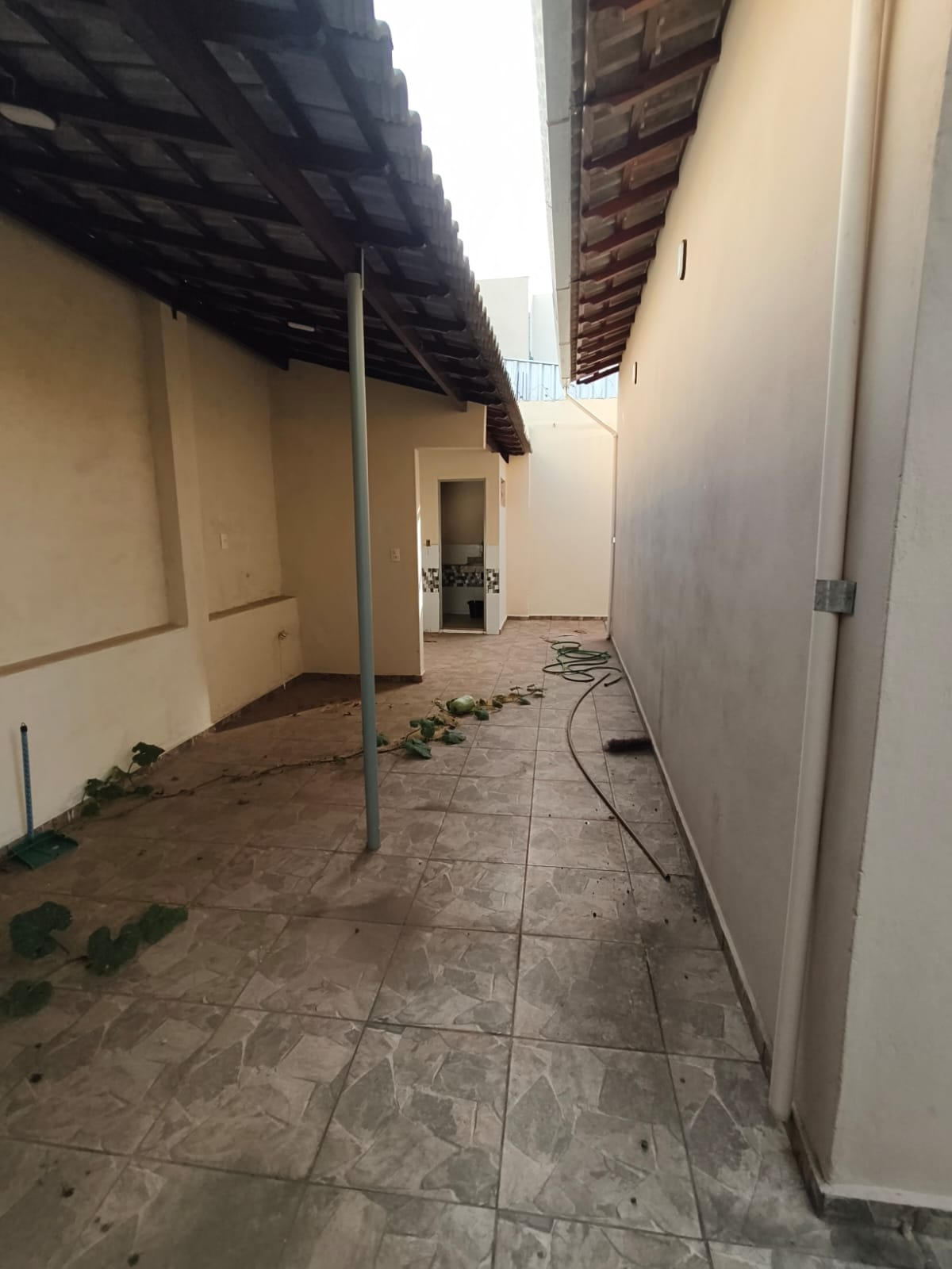 área dos fundos